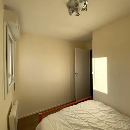 T2 Situe A Proximite Des Thermes Du Connetable - Fr-1-541-6 *